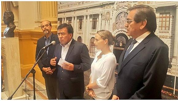 Apra continuará impulsando moción de censura contra César Villanueva