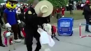 Desfile Militar: unidad canina sosprende bailando marinera antes de presentación por Fiestas Patrias | VIDEO
