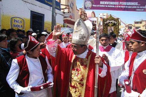 Obispo invoca la paz entre tacneños y moqueguanos