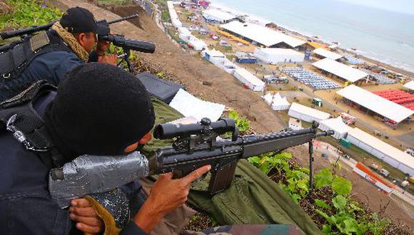 Francotiradores resguardan seguridad en Mistura 2013