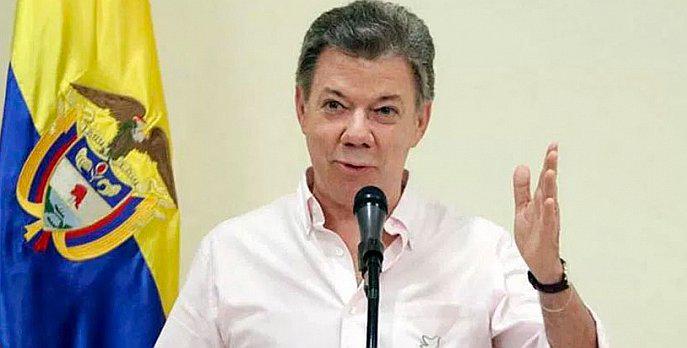 Juan Manuel ​Santos expresa satisfacción por anuncio de FARC de sacar a niños de la guerra