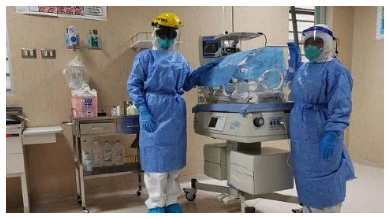 La Libertad: Mujer con COVID-19 da a luz en hospital de EsSalud y bebé no presenta síntomas del virus