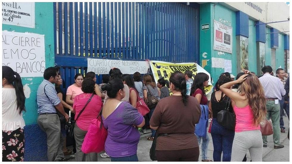 MPT cierra Apiat por tres días (FOTOS Y VIDEO)