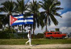 Joe Biden restablece los vuelos a Cuba y elimina los límites a las remesas