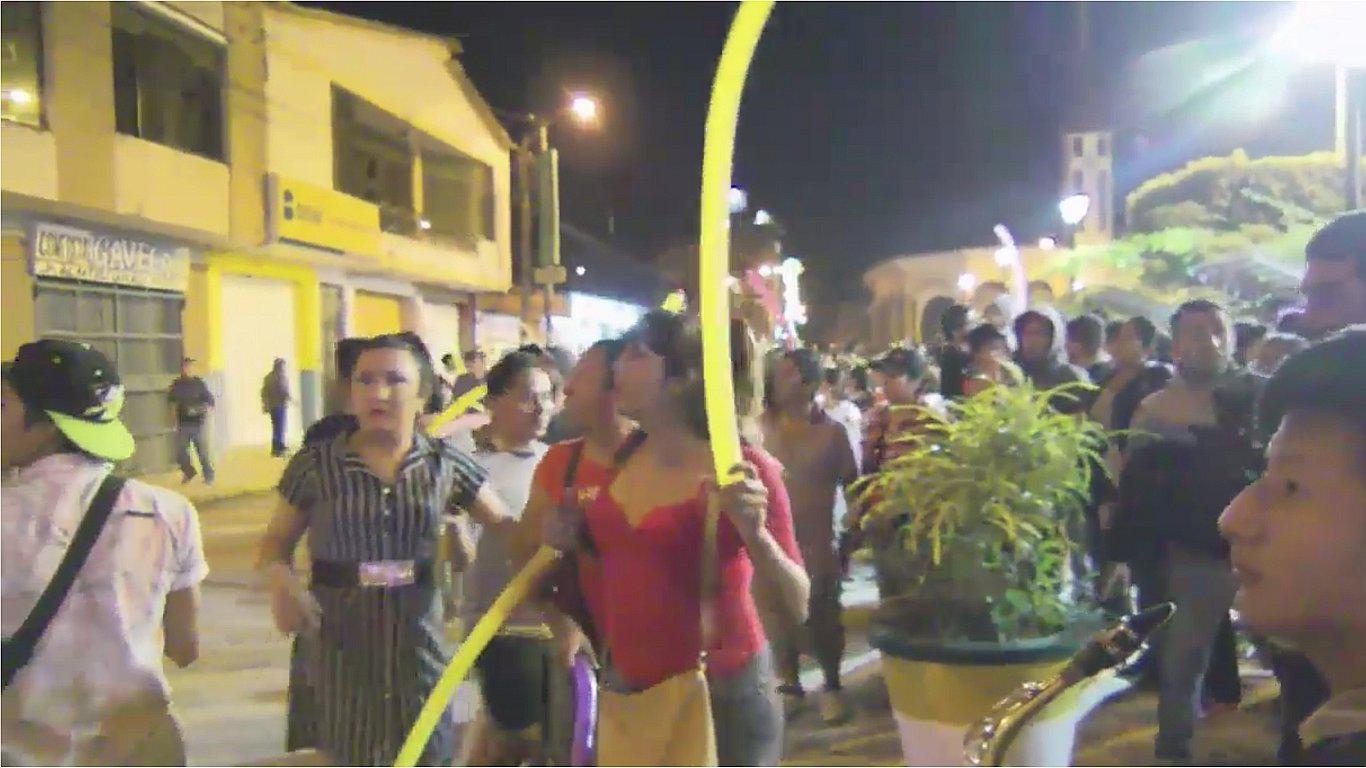  Sismo de 7,7 en Loreto causó pánico durante fiesta de carnaval en Rioja, San Martín (VIDEO)