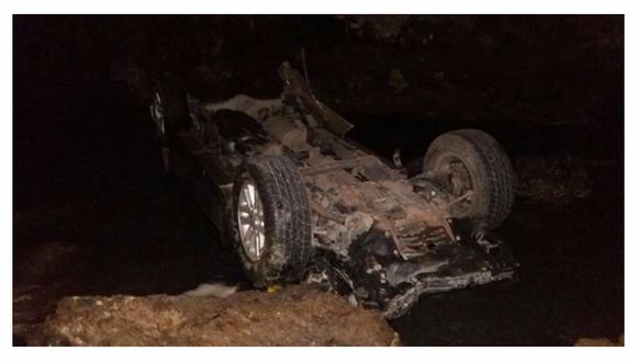 La Oroya: chofer muere cuando camioneta que conducía se despista y cae al río 