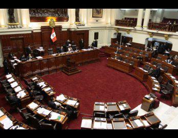 "Golondrinos",en Pasco y Hvca.