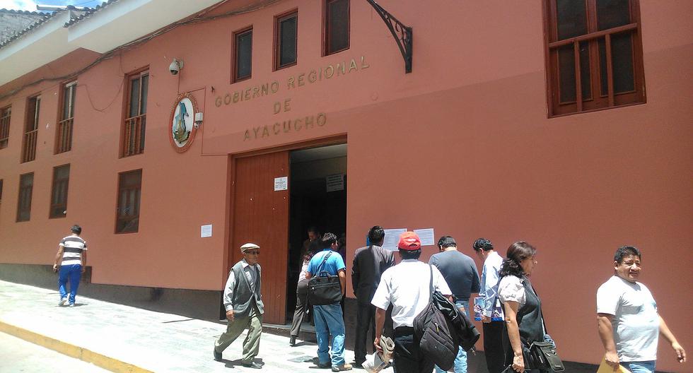 Doce servidores fueron sancionados en el Gobierno Regional de Ayacucho