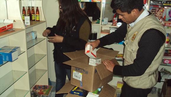 Cierran ocho establecimientos farmacéuticos en tres provincias de Ayacucho
