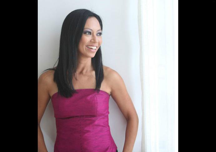 Diseñadora peruana Sumy Kujon abre la semana de la moda de Hong Kong