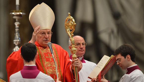 Angelo Sodano fue acusado de tapar abusos sexuales por parte de sacerdotes cuando cumplía su cargo en la Santa Sede. (Foto: GABRIEL BOUYS / AFP)