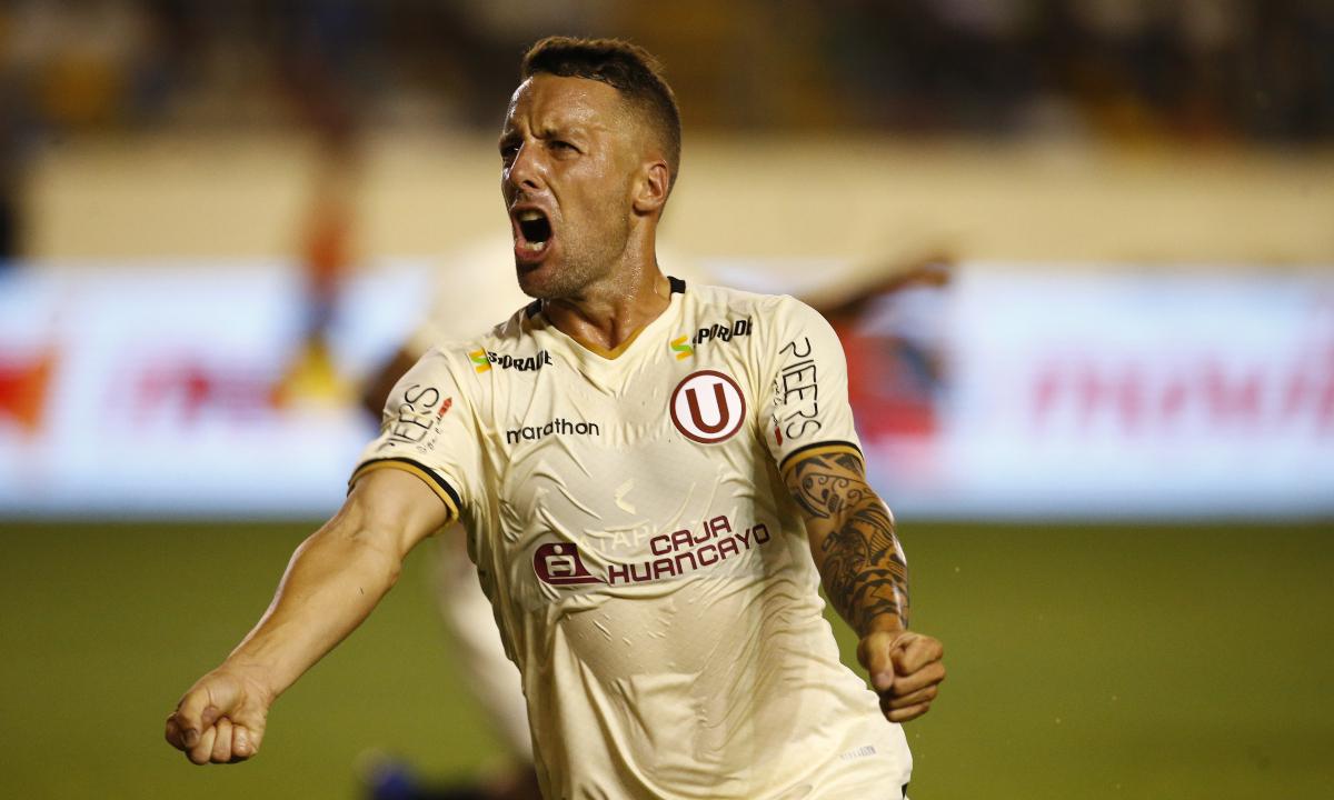 El uruguayo tuvo un rendimiento aceptable con los colores cremas de la 'U'.