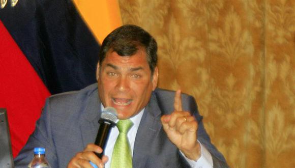 Rafael Correa ratifica veto a ministros a declarar en medios "indecentes"
