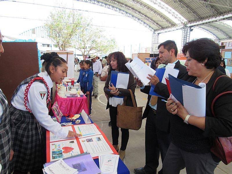 Escolares presentan proyecto para prevenir embarazos no deseados