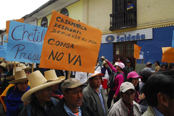 Corte de Lambayeque libera a 15 antimineros