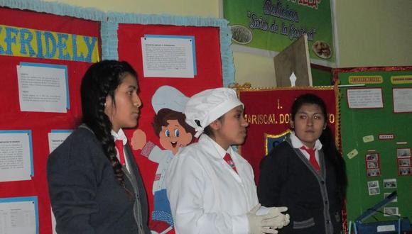 Colegio de Omate gana segunda etapa de concurso "Crea y Emprende 2015"