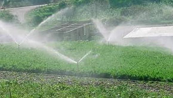 Pelt inició proyecto de irrigación en cuenca de San José de Azángaro