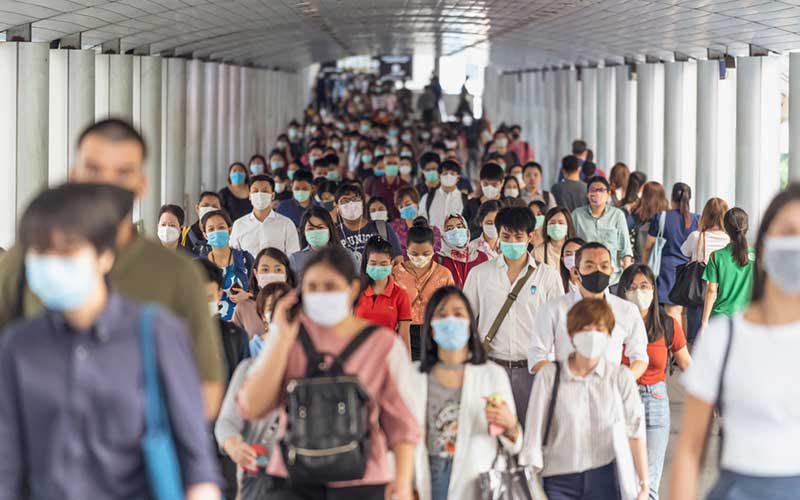 La OMS no ve evidencia de que podamos obtener los beneficios de la llamada "inmunidad de rebaño". (Foto referencial: Shutterstcok)