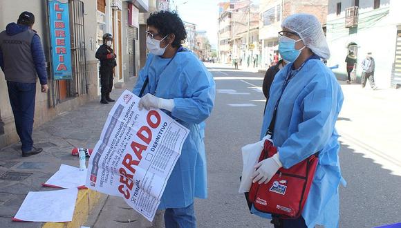 Cierran siete farmacias por venta ilegal de medicamentos en Cusco