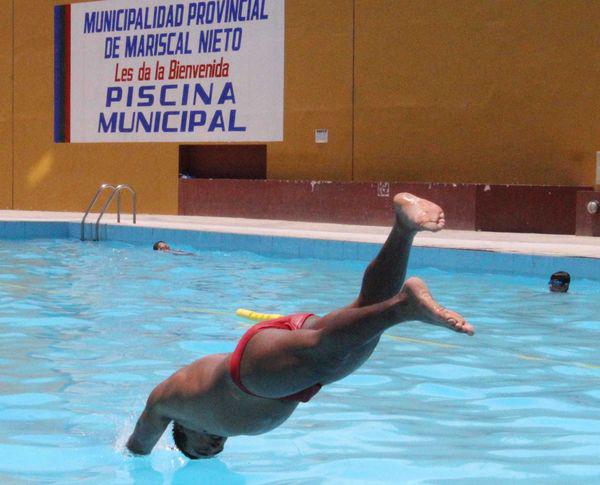 Comando policial dispone 30 salvavidas en playas de Ilo