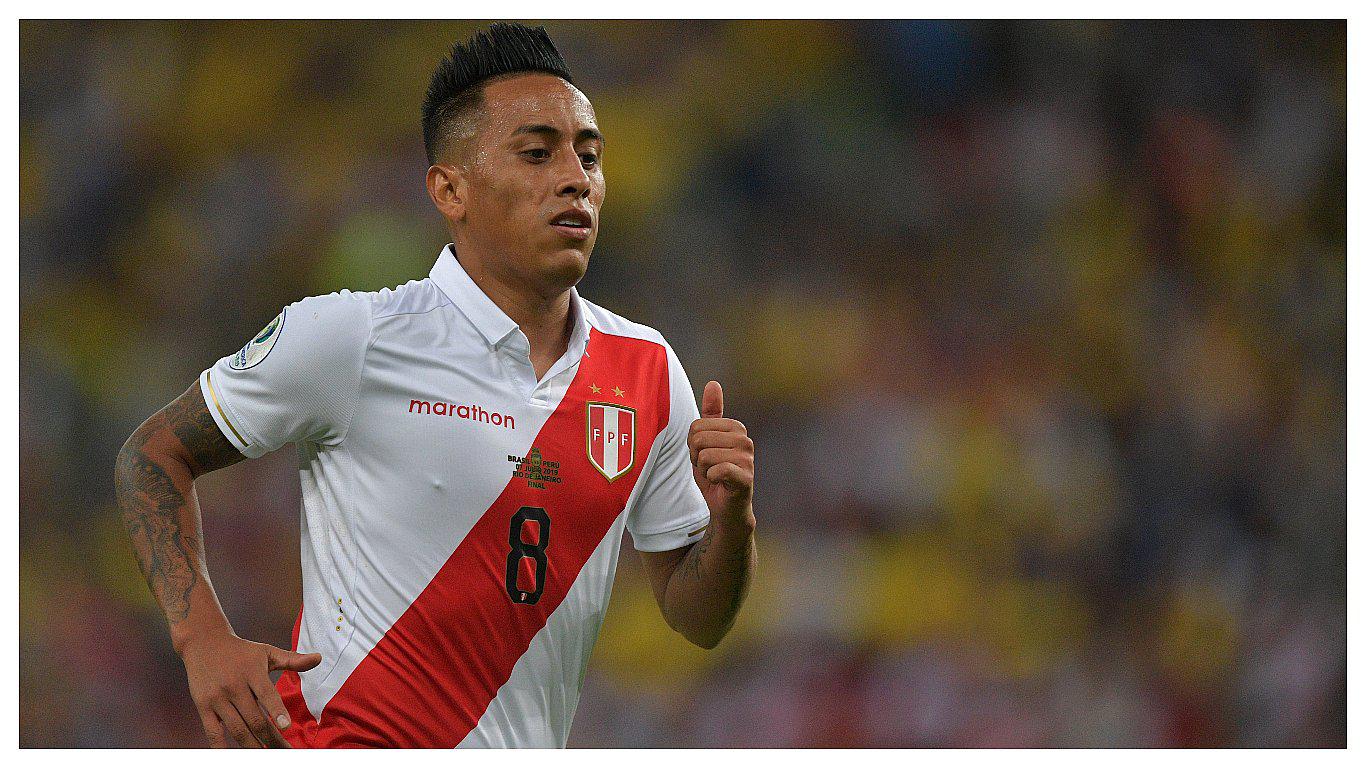 ​Christian Cueva dejaría Santos ante interés de popular equipo brasileño