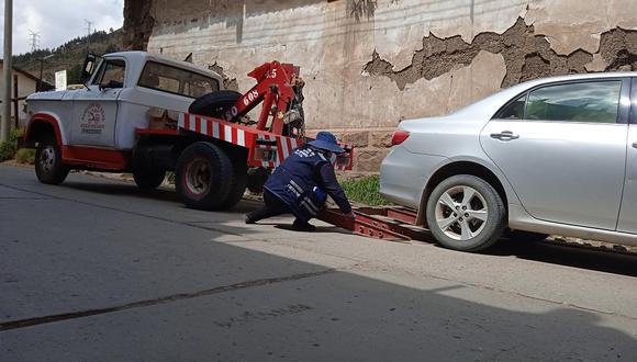 Autos estacionados más de una hora en las calles irán al depósito de la comuna de Huancavelica.