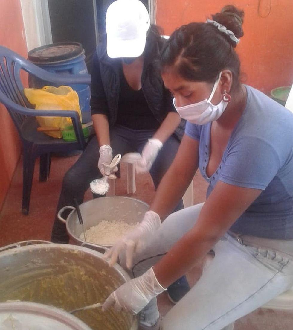 Ollas comunes en la vía Arequipa-La Joya alimentan a cientos de pobres(FOTOS)