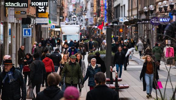 Desaparecerán todos los límites de aforo en actos públicos, así como la recomendación de trabajar desde casa, de reducir los contactos en interiores y de usar en transporte público la mascarilla, que en Suecia nunca ha sido obligatoria. (Foto:  Jonathan NACKSTRAND / AFP)