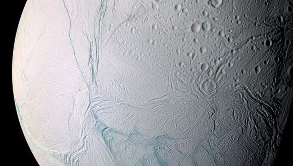 Sonda Cassini sobrevolará luna de Saturno