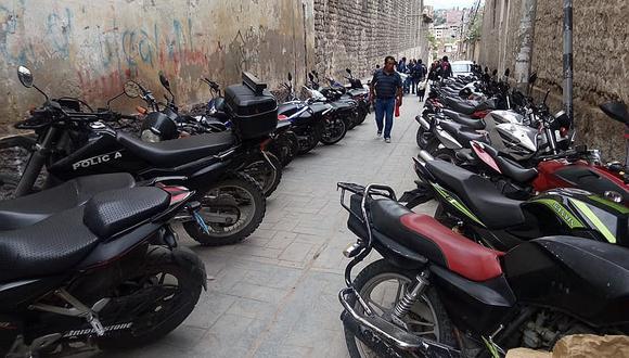 Buscarán reajustar norma para regular motos lineales en Ministerio de Transportes