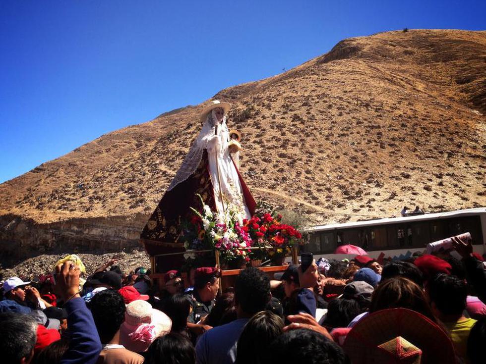 Fieles visitaron a Virgencita de Chapi