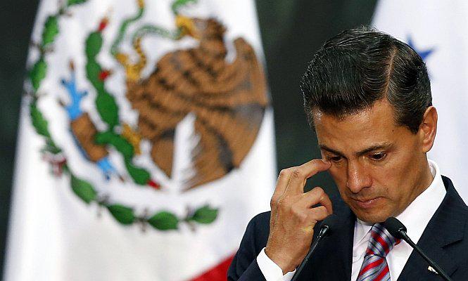 Peña Nieto: Actividad con lámparas provocó conjuntivitis a presidente de México (VIDEO)
