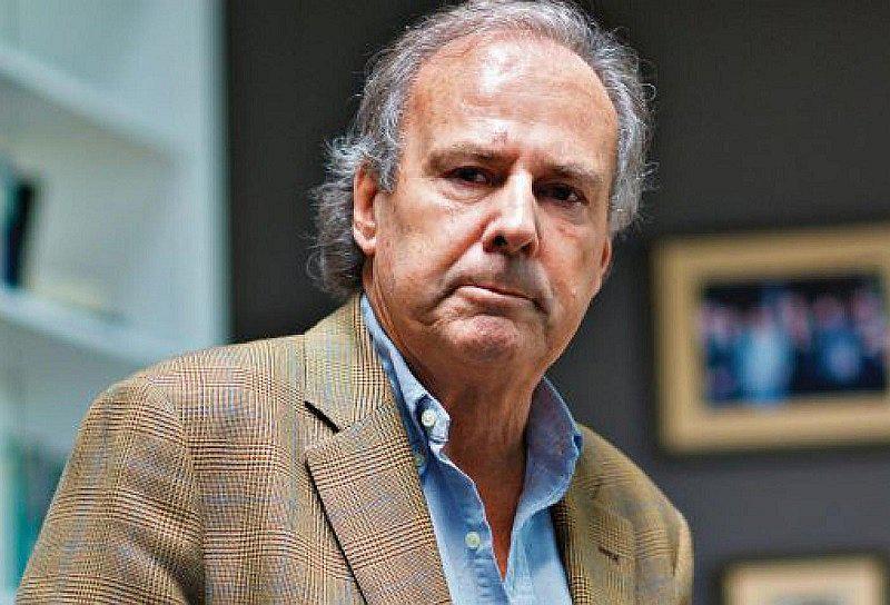 ​Critican a Alfredo Barnechea por no fijar posición a favor de PPK o Keiko Fujimori