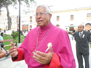 Obispo de Huánuco: "Necesitamos más sacerdotes"