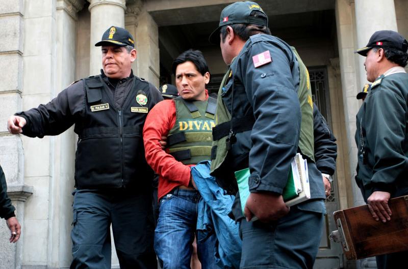 Acusados por muerte de Walter Oyarce seguirán en prisión