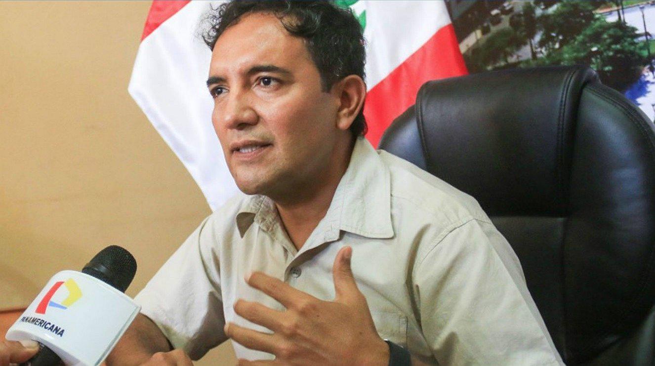 Nuevo Chimbote: Fernández pide a gobernador regional de Áncash atienda proyectos 