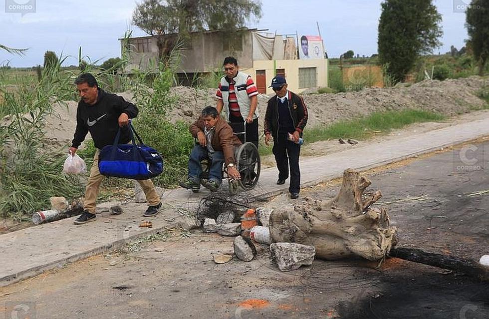 ​Pobladores del valle de Tambo sufren por el bloqueo de carreteras en Islay