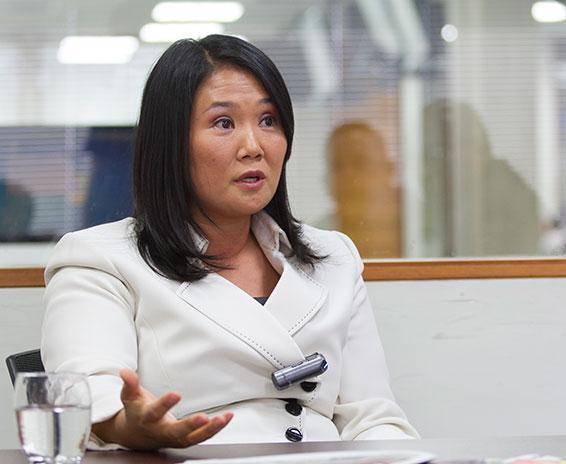 Keiko sobre Ley Universitaria: "Presidente Humala su política educativa da pena"