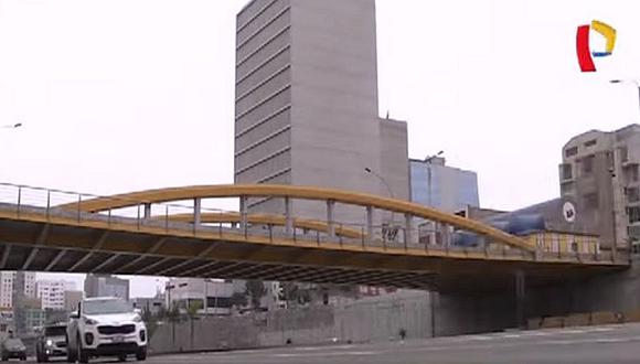Surquillo: Alertan deterioro irregular de puente Leoncio Prado (VIDEO)