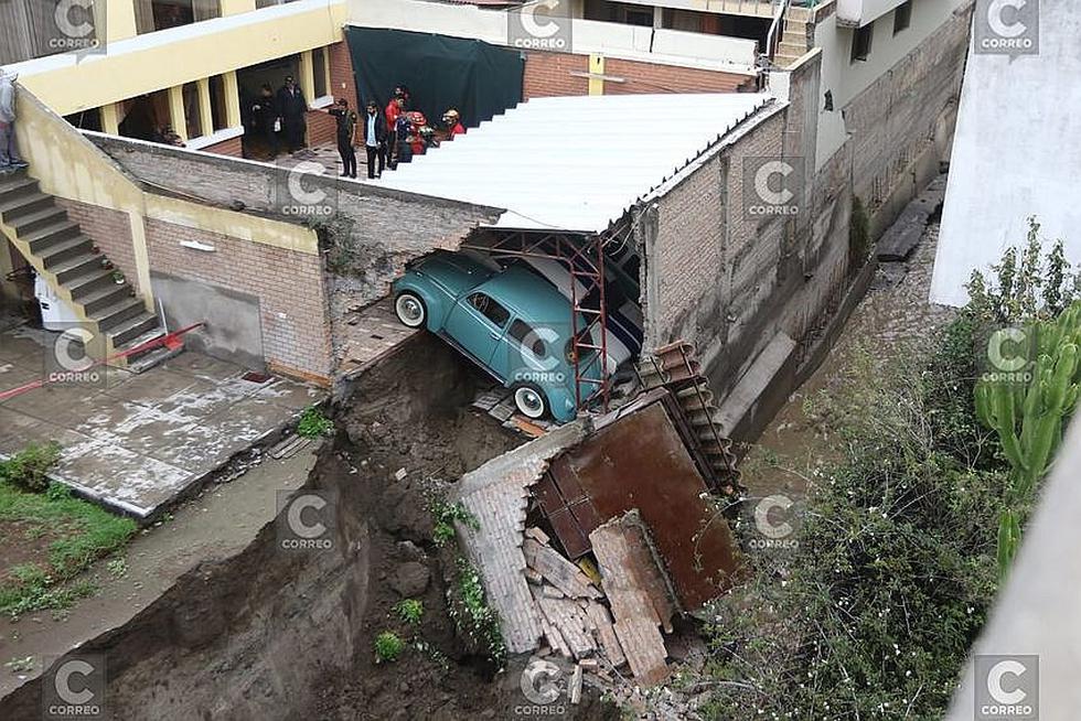17 viviendas afectadas por ingreso de la torrentera El Chullo (FOTOS)