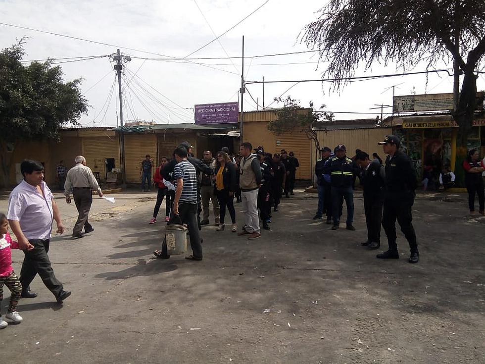 Más de 400 policías recuperan espacios públicos en el Mercado Modelo de Chiclayo (FOTOS)