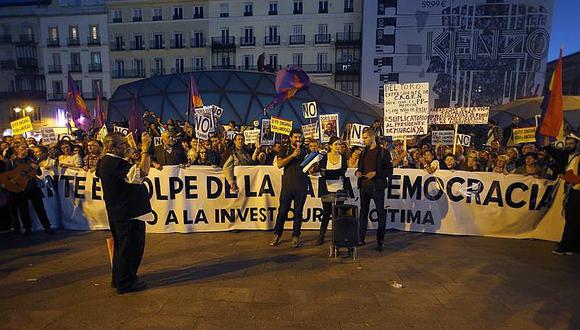 Mariano Rajoy: ​Protestan contra su elección como presidente