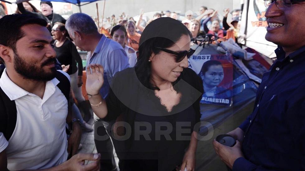 Keiko Fujimori: La alegría de fujimoristas en el exterior del penal Anexo Mujeres 