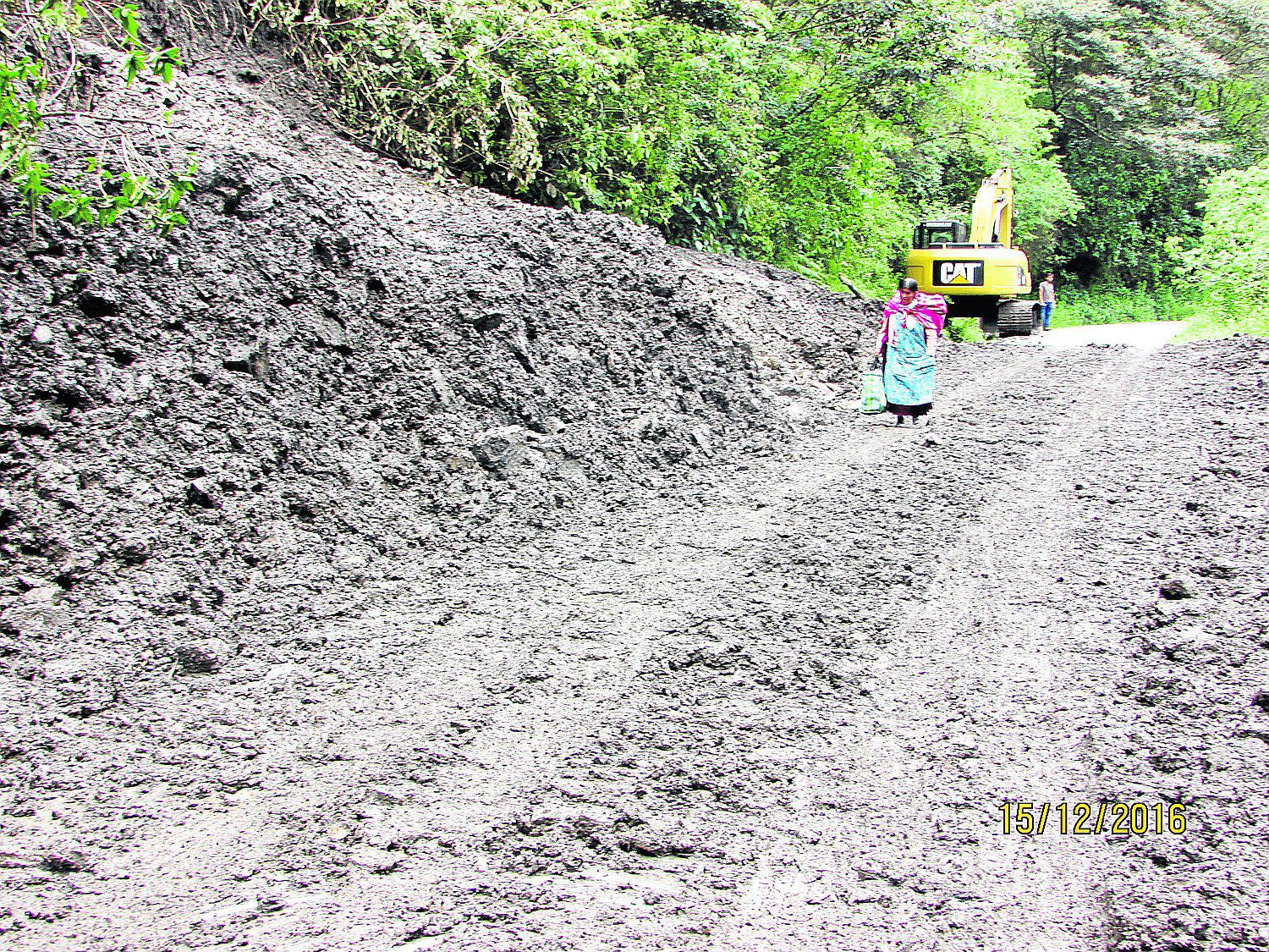Puno: ​rehabilitan carretera a los valles selváticos de Sandia