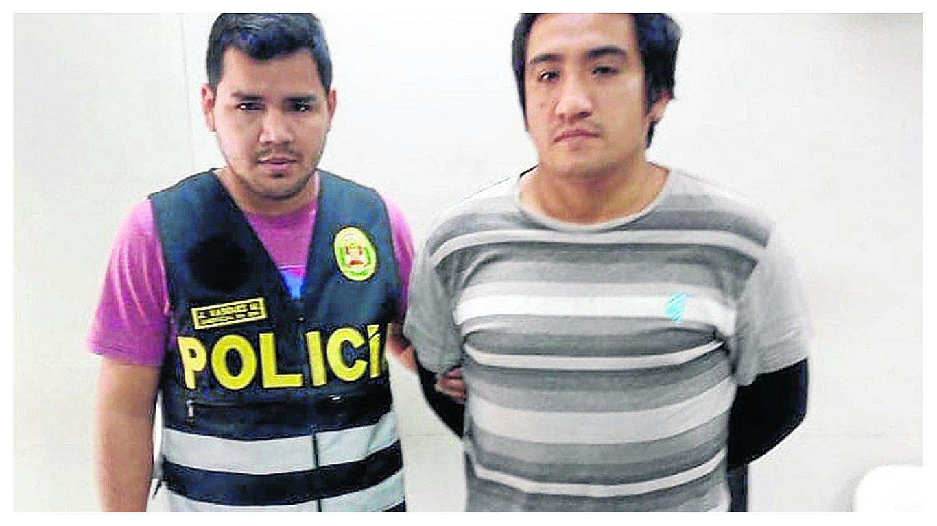 Cae integrante de la  banda “Trilogía”