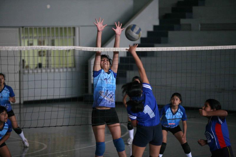 Colegio Cedeu gana campeonato en  Ugel Norte