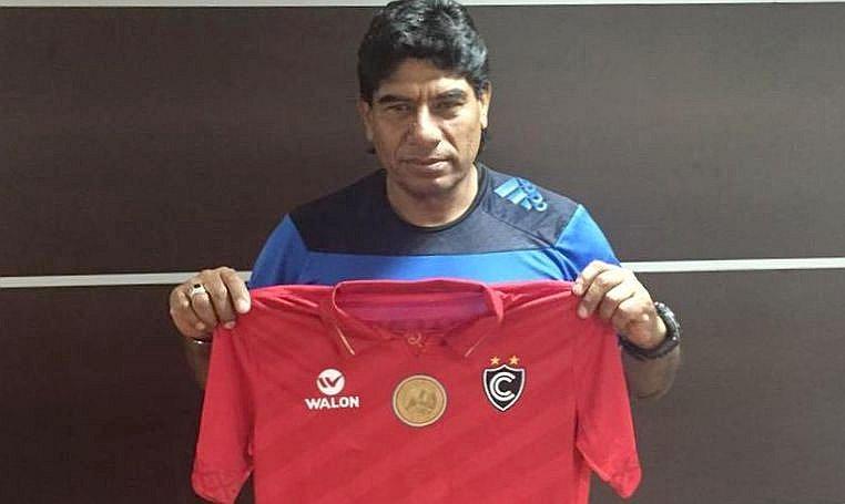 Fredy 'Petróleo' García es el nuevo DT de Cienciano para el 2017 