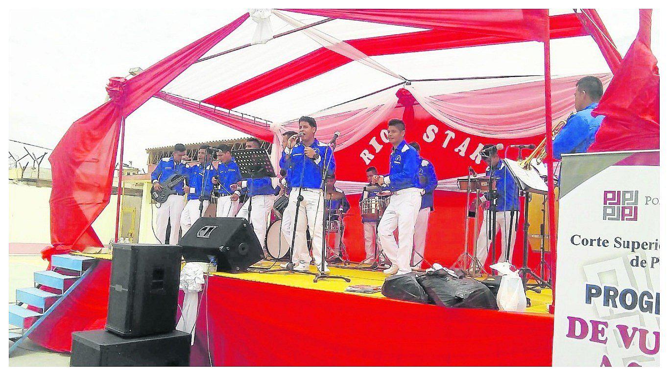 Internos de penal de Piura presentan orquesta Río Star Internacional (VIDEO) 
