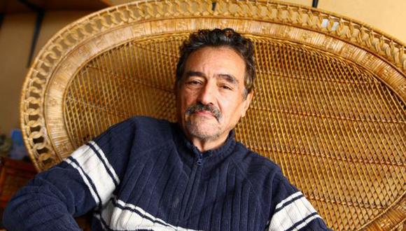 Fallece escritor peruano Carlos Calderón Fajardo