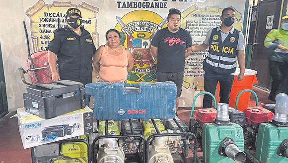 Los agentes del distrito de Tambogrande intervinieron a dos personas, a quienes se les encontró con parte de los objetos.